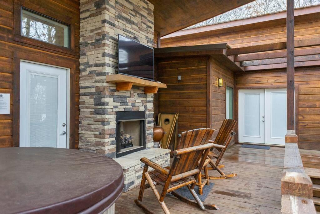 Diamond Cabin W/ Jet Shower & Secluded Back Deck! Broken Bow Eksteriør billede