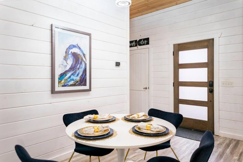 Diamond Cabin W/ Jet Shower & Secluded Back Deck! Broken Bow Eksteriør billede