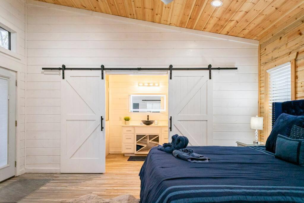 Diamond Cabin W/ Jet Shower & Secluded Back Deck! Broken Bow Eksteriør billede