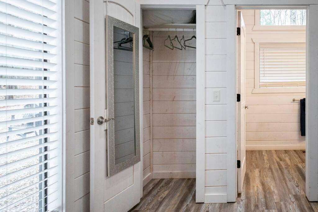 Diamond Cabin W/ Jet Shower & Secluded Back Deck! Broken Bow Eksteriør billede