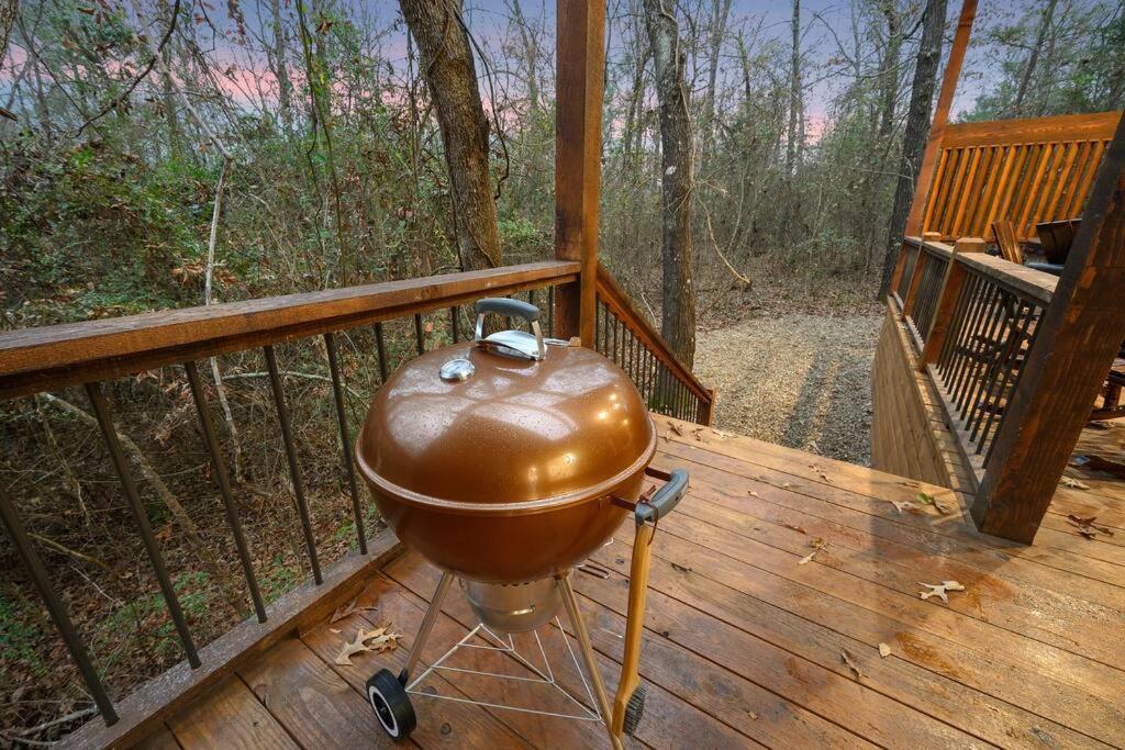 Diamond Cabin W/ Jet Shower & Secluded Back Deck! Broken Bow Eksteriør billede